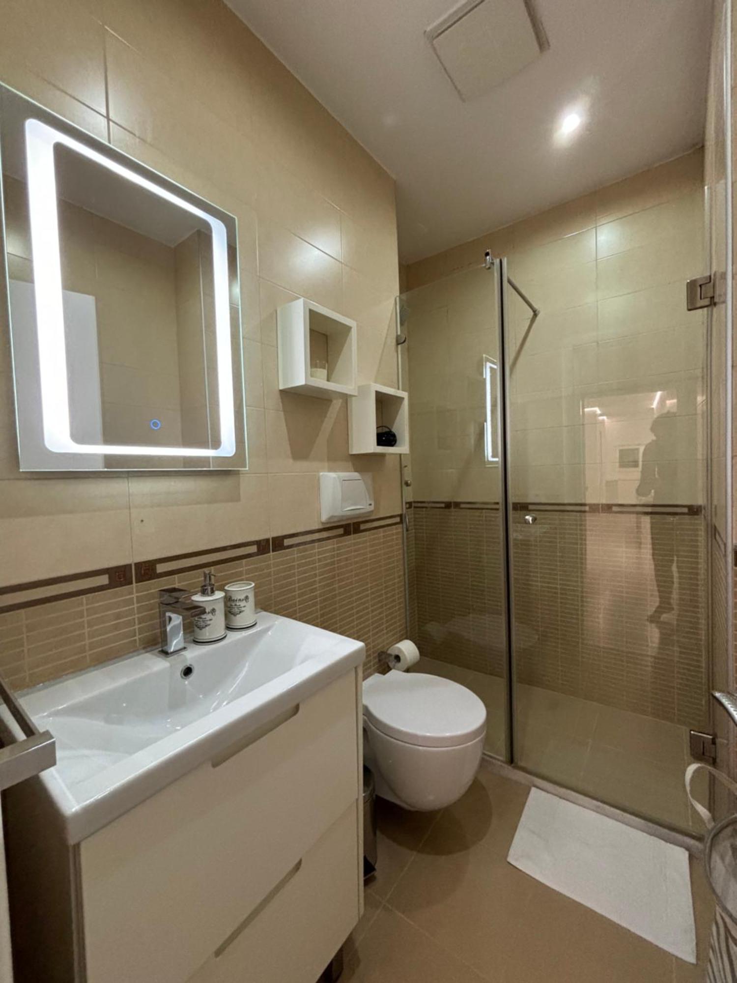 Tam Serviced 2Bdr Apartment City Center No6 Tirana Exterior foto
